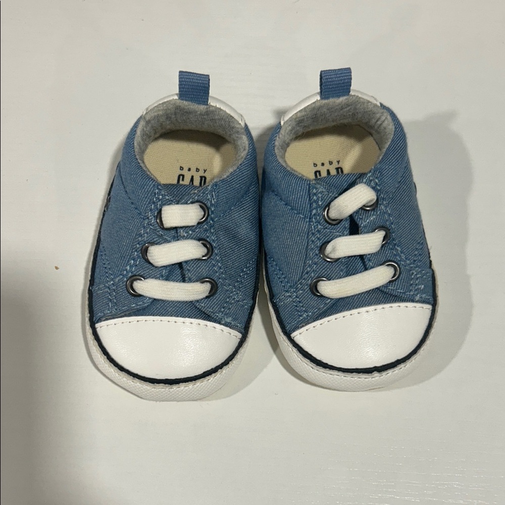 GAP Light Blue Canvas Baby Sneakers with White Toe